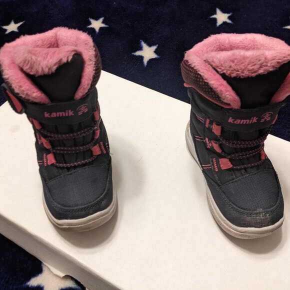 Kamik waterproof navy/magenta Stance 2 toddler boots - size US 6 - Picture 1 of 8